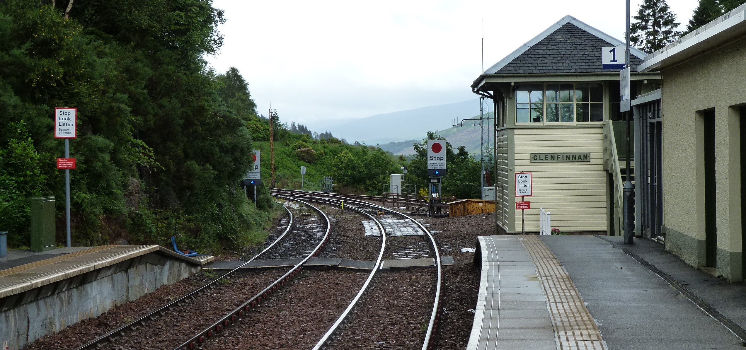 Glenfinnan station 04 Glenfinnan station.jpg